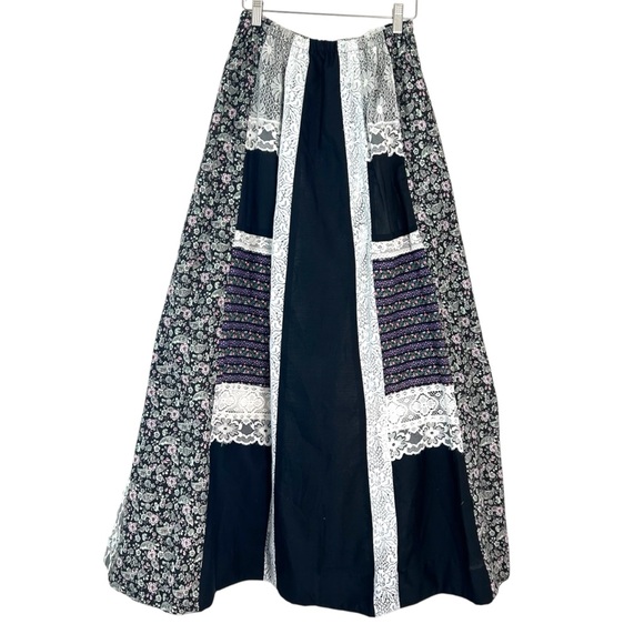 Vintage Dresses & Skirts - Vintage 70s Floral Lace Patchwork Maxi Skirt Size M Boho USA Carefree Fashions
